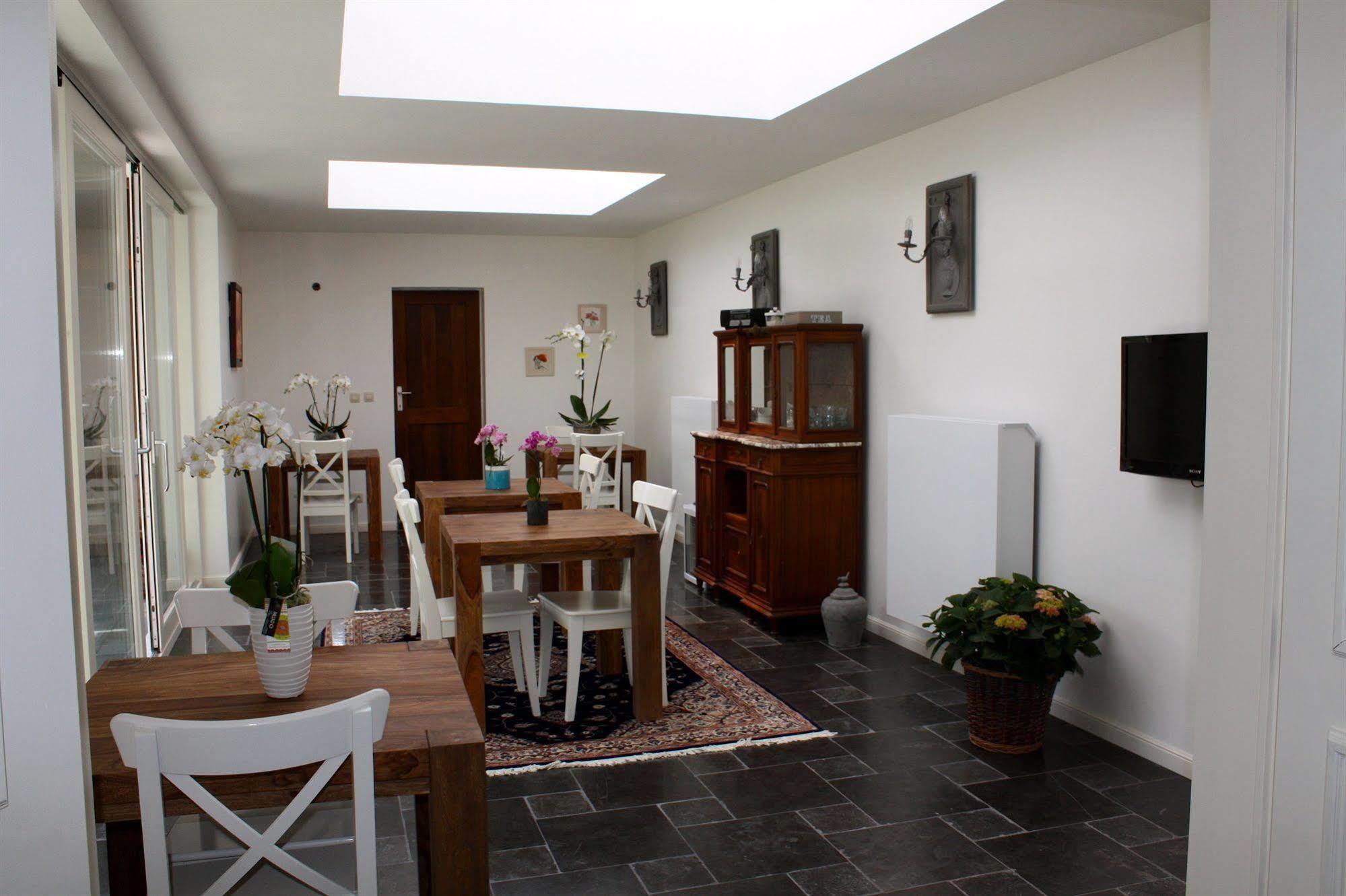 Boutique The Townhouse Couette-café 4*